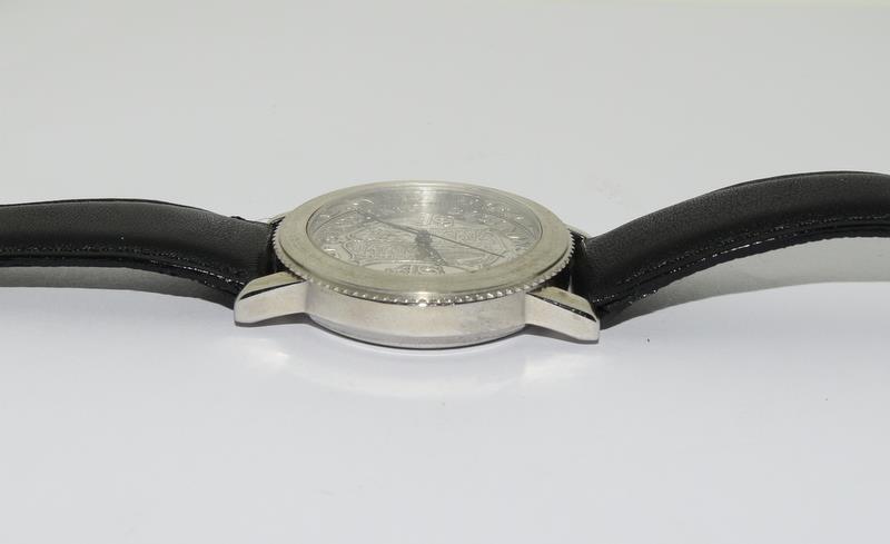 Real half crown dated 1948 quarts working wristwatch on leather strap - Image 5 of 6