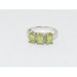 9ct White Gold Peridot Ring. Size M