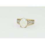 9ct Gold Ladies Opal Ring, Size J