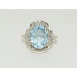 9ct Gold Antique Set Aquamarine Flower Ring