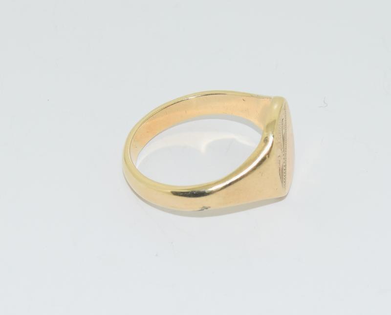 Gents 9ct Gold Signet ring. 8.9 g, Size Z. - Image 2 of 3