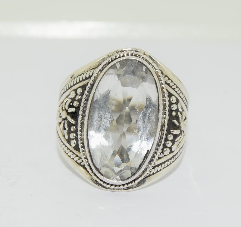 Large Antique Inspired Rock Crystal Quartz 925 Silver Ring. Size R. - Image 8 of 12