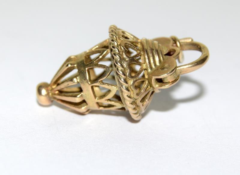 9ct Gold Articulated Birdcage Charm. 27mm. 3.79g - Image 2 of 3