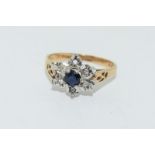 Ladies 9ct Gold Sapphire Daisy ring. Size M.