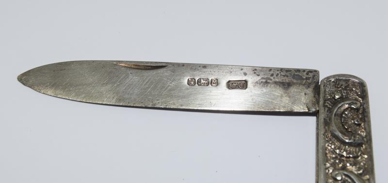 Silver Hallmarked Embossed Handled Fruit Knife together with a Silver Napkin Pin - Image 3 of 7