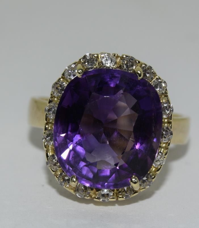 18ct gold Amethyst and Diamond ring. - Image 6 of 6