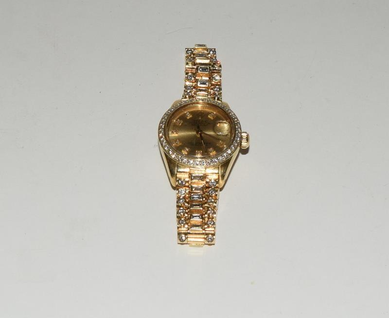Rolex 18ct Gold Diamond dial, Diamond bracelet Ladies Date/Just wristwatch.