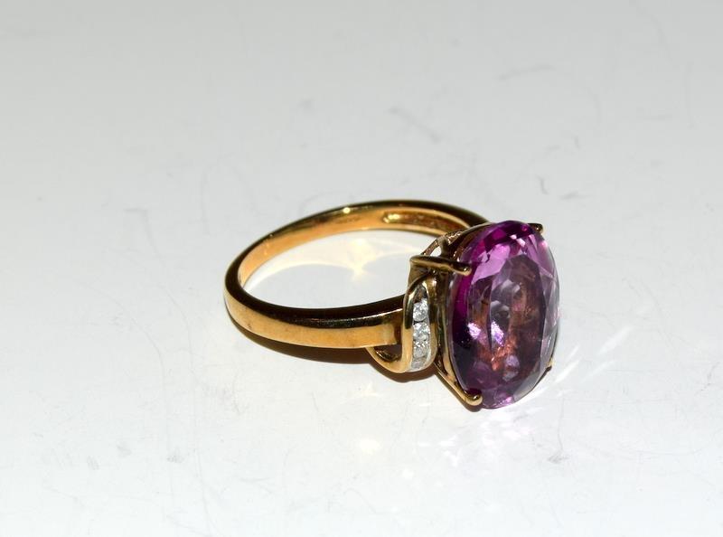 9ct Gold Ladies Pink Topaz and Diamond Ring, Size O. - Image 5 of 6