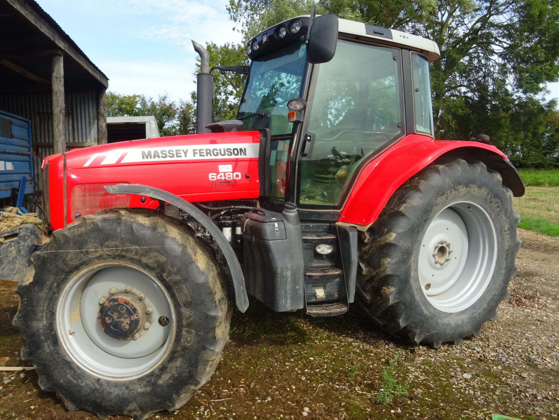 2007 AU07 DVC MASSEY FERGUSON DYNA-6, 6480, 3 SPOOL VALVES, REAR TYRES 20.8 R38, FRONT TYRES 16.