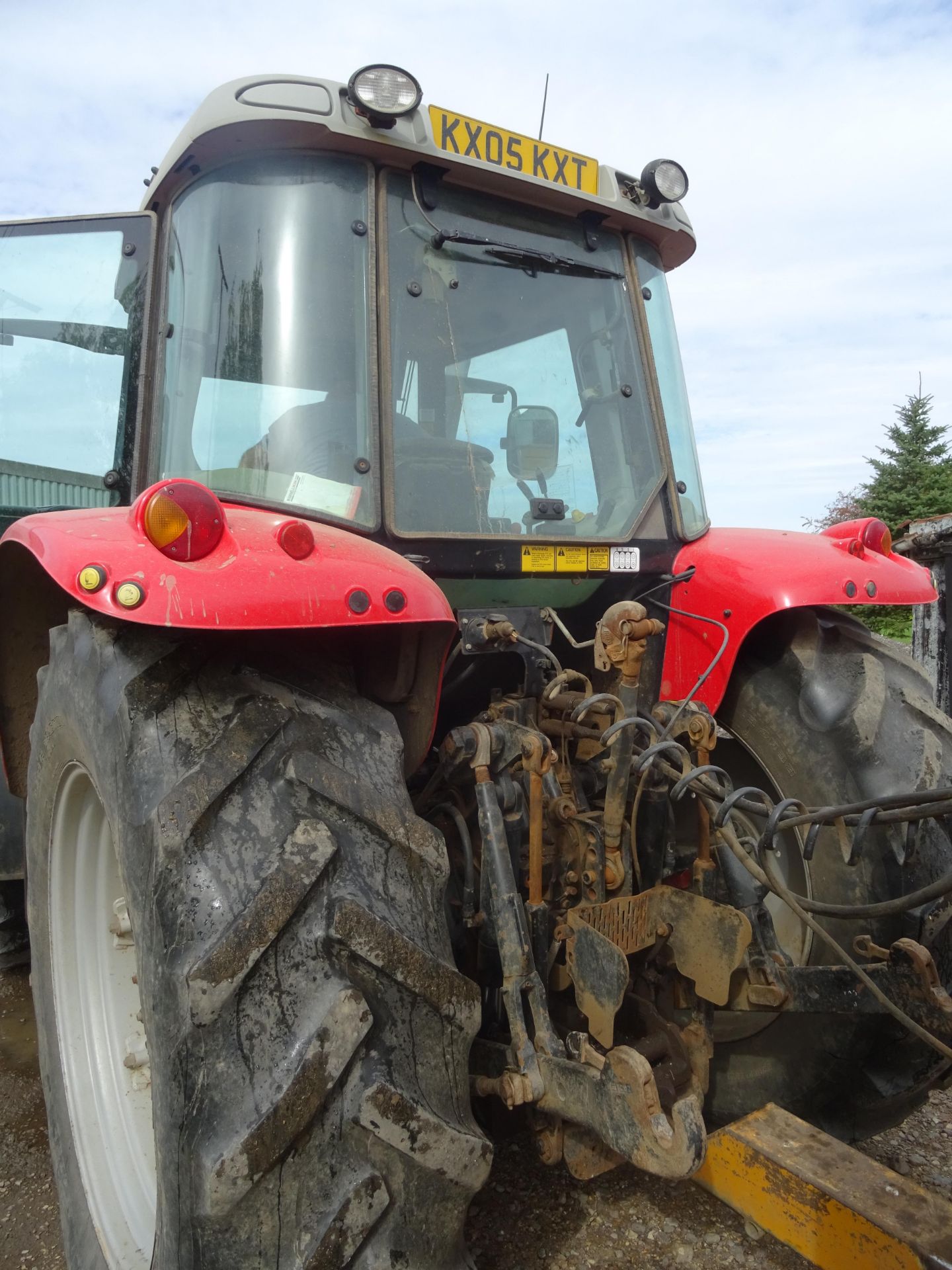 2005 KX05 KXT MASSEY FERGUSON 5465 TRACTOR, REAR TYRES GOODYEAR 18.4 R38, FRONT TYRES GOODYEAR 14.