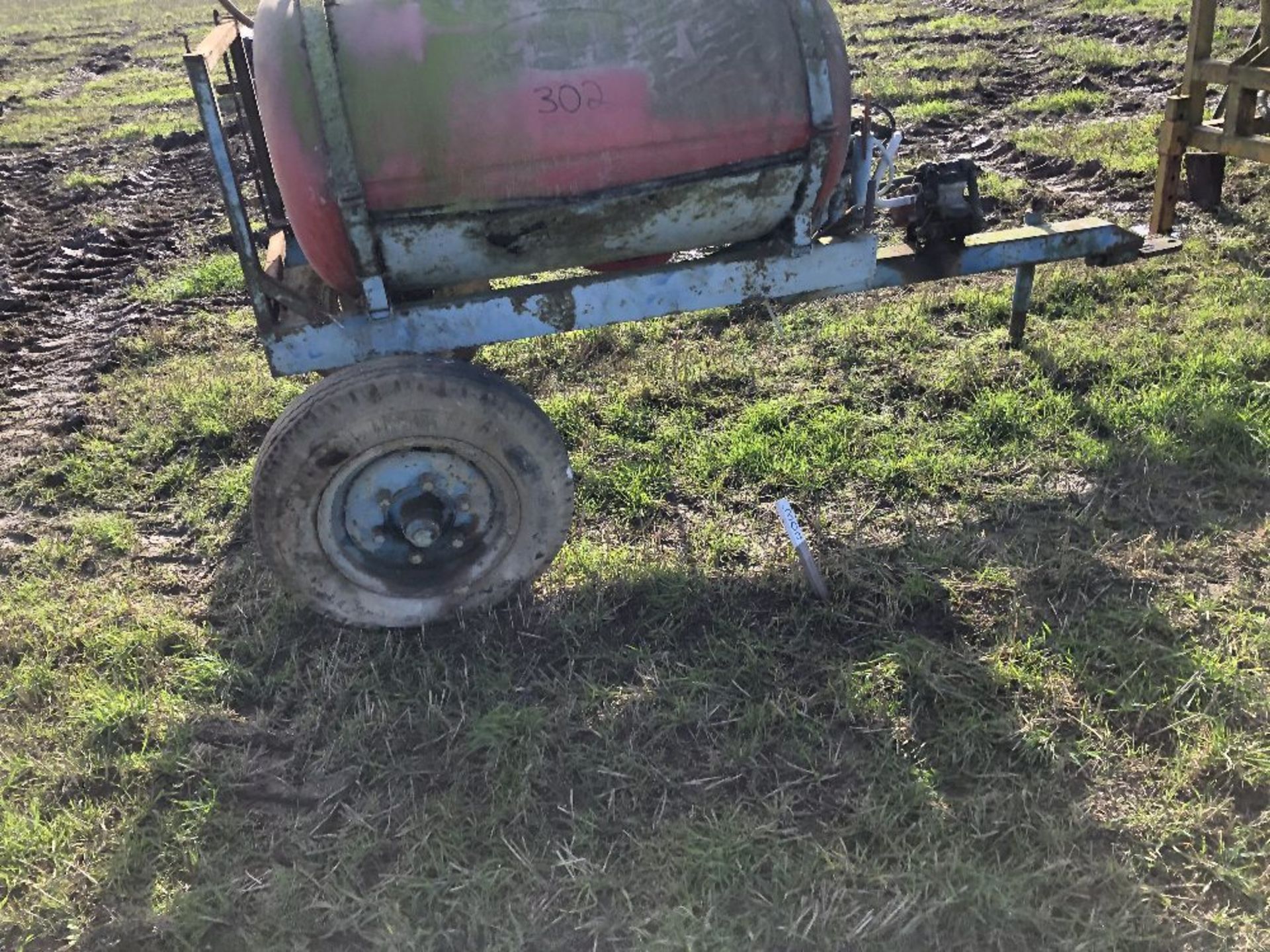 OLD SPRAYER/WATER BOWSER