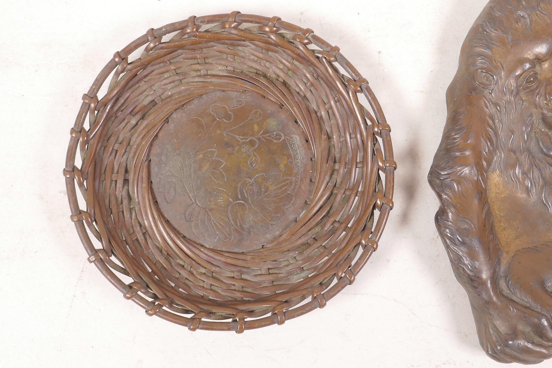 A Japanese Meji bronze shallow dish in the form of two monkeys, together with a Meiji woven bronze - Image 3 of 3