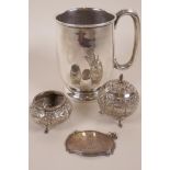A hallmarked silver tankard (Sheffield 1934), together with a small Oriental silver two piece