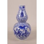 A Chinese blue and white porcelain double gourd vase decorated with warriors on horseback, 6
