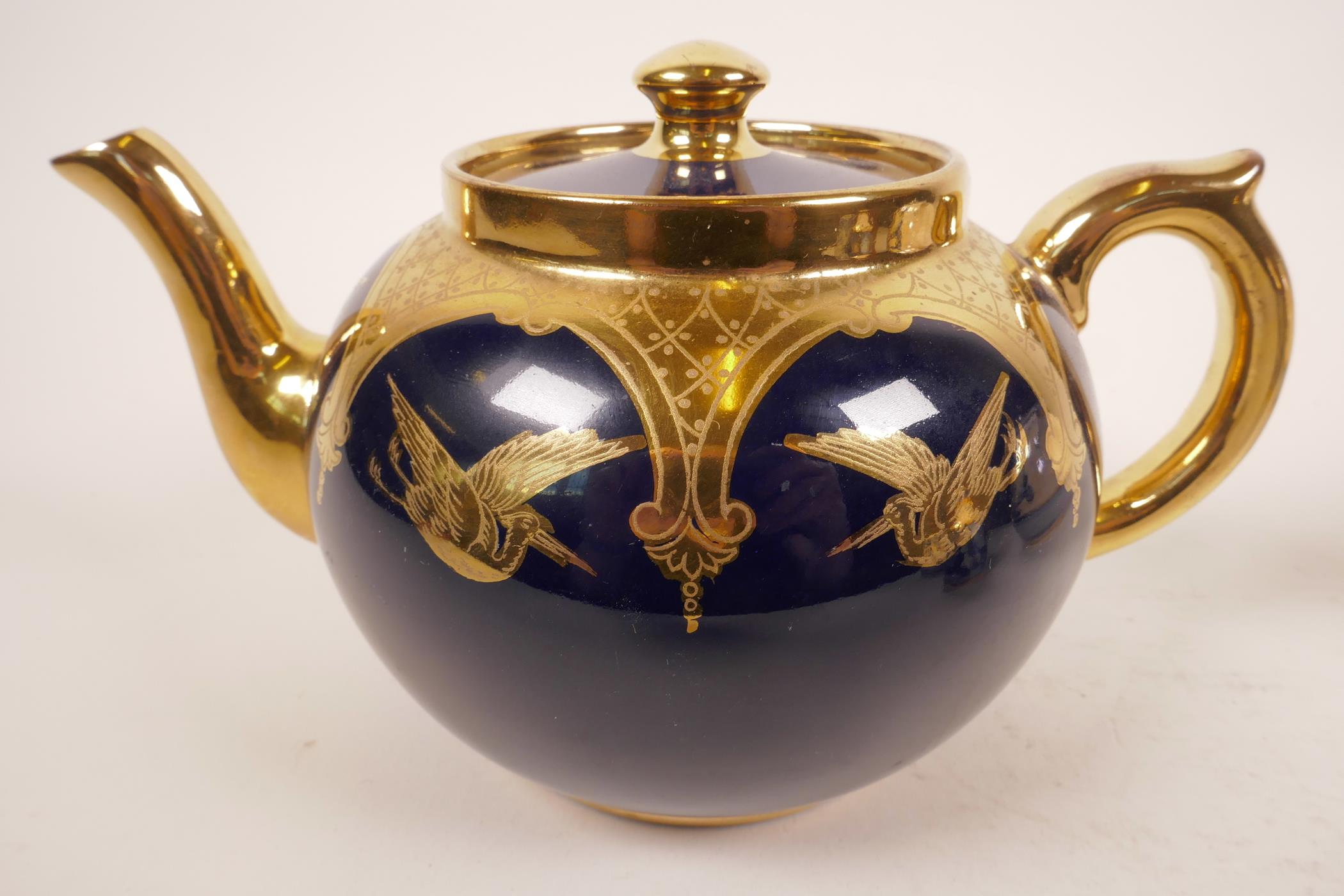 A mixed lot including a G&S Ltd Albany and Harvey Potteries Burslem teapot c.1900-1940, cobalt blue, - Image 2 of 8