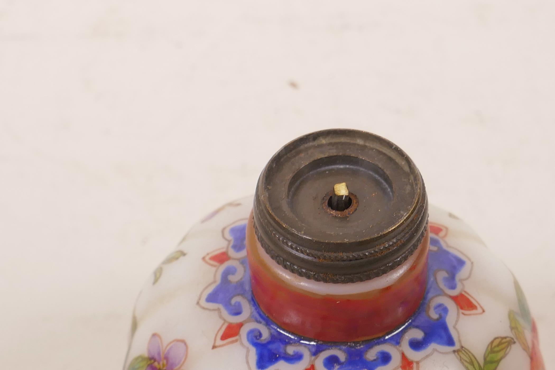 A Chinese enamelled glass snuff bottle in the form of a gourd, decorated with a fruiting peach tree, - Image 6 of 6