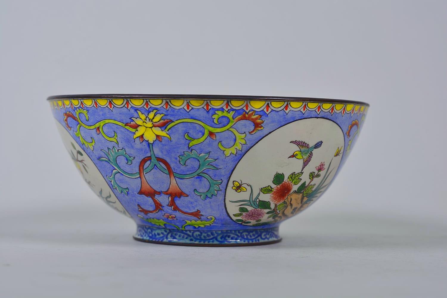 A Chinese Canton enamelled copper bowl with decorative panels depicting birds amongst flowers, 4 - Image 3 of 7