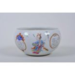 A Chinese Republic style porcelain bowl with a rolled rim, decorated with four Immortals, 6"