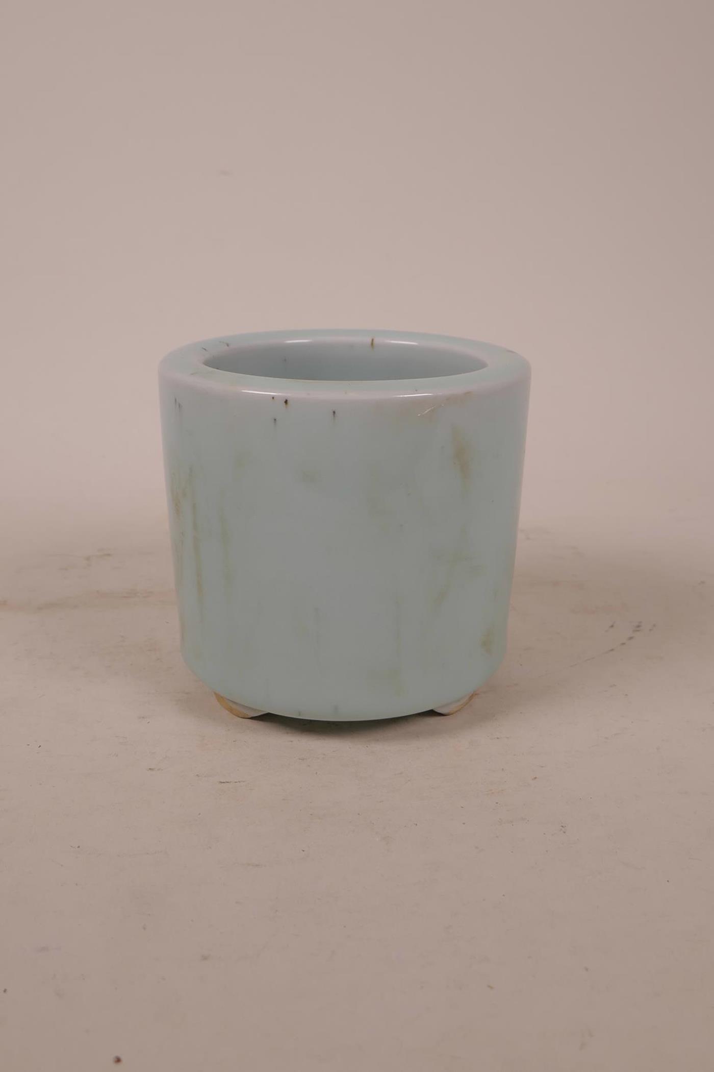 A Chinese Ru style duck egg blue glazed porcelain planter, seal mark to base, 4" high x 4½" diameter - Image 2 of 5