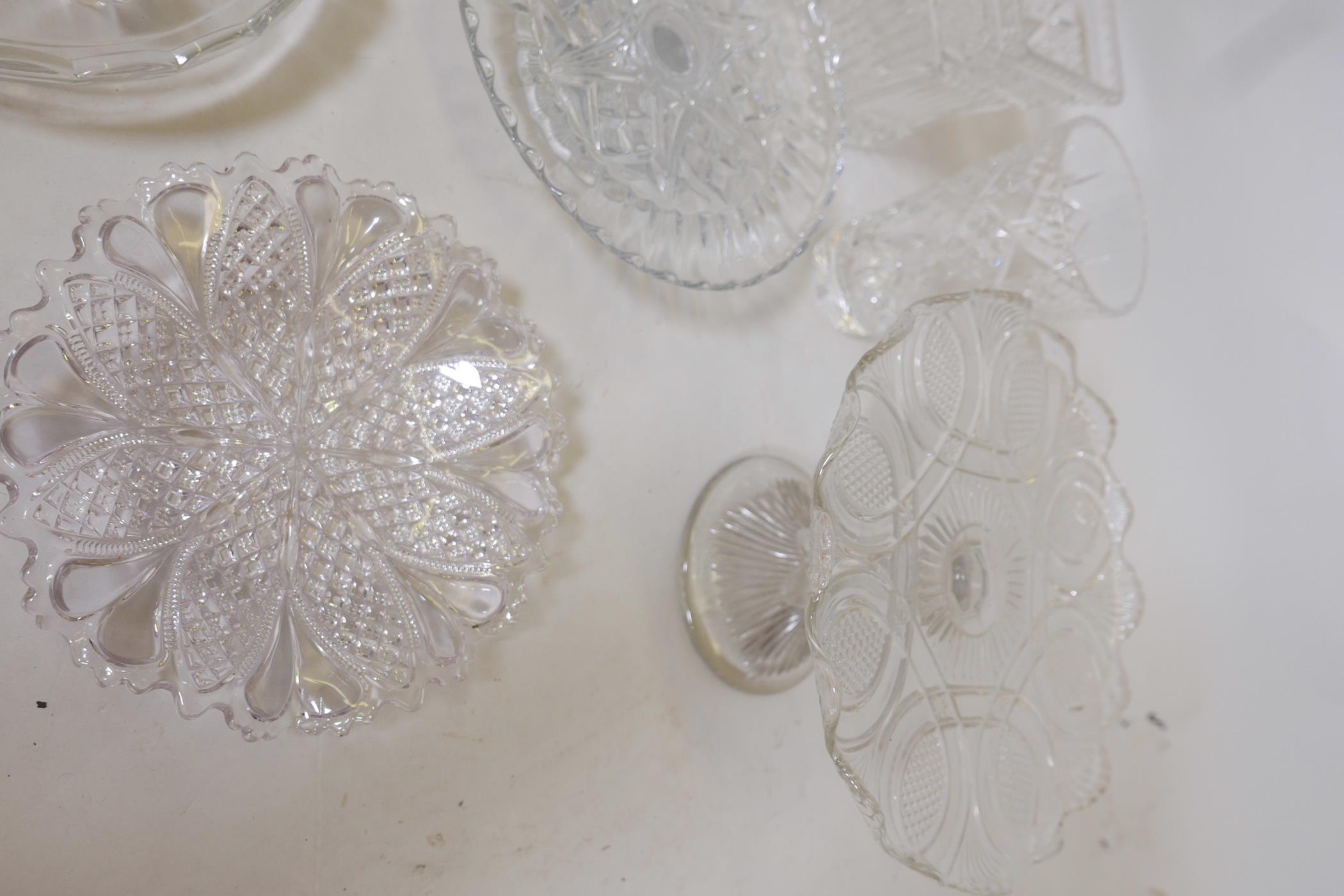 A quantity of good quality cut and pressed glassware including a small Bohemian crystal basket, a - Image 5 of 6