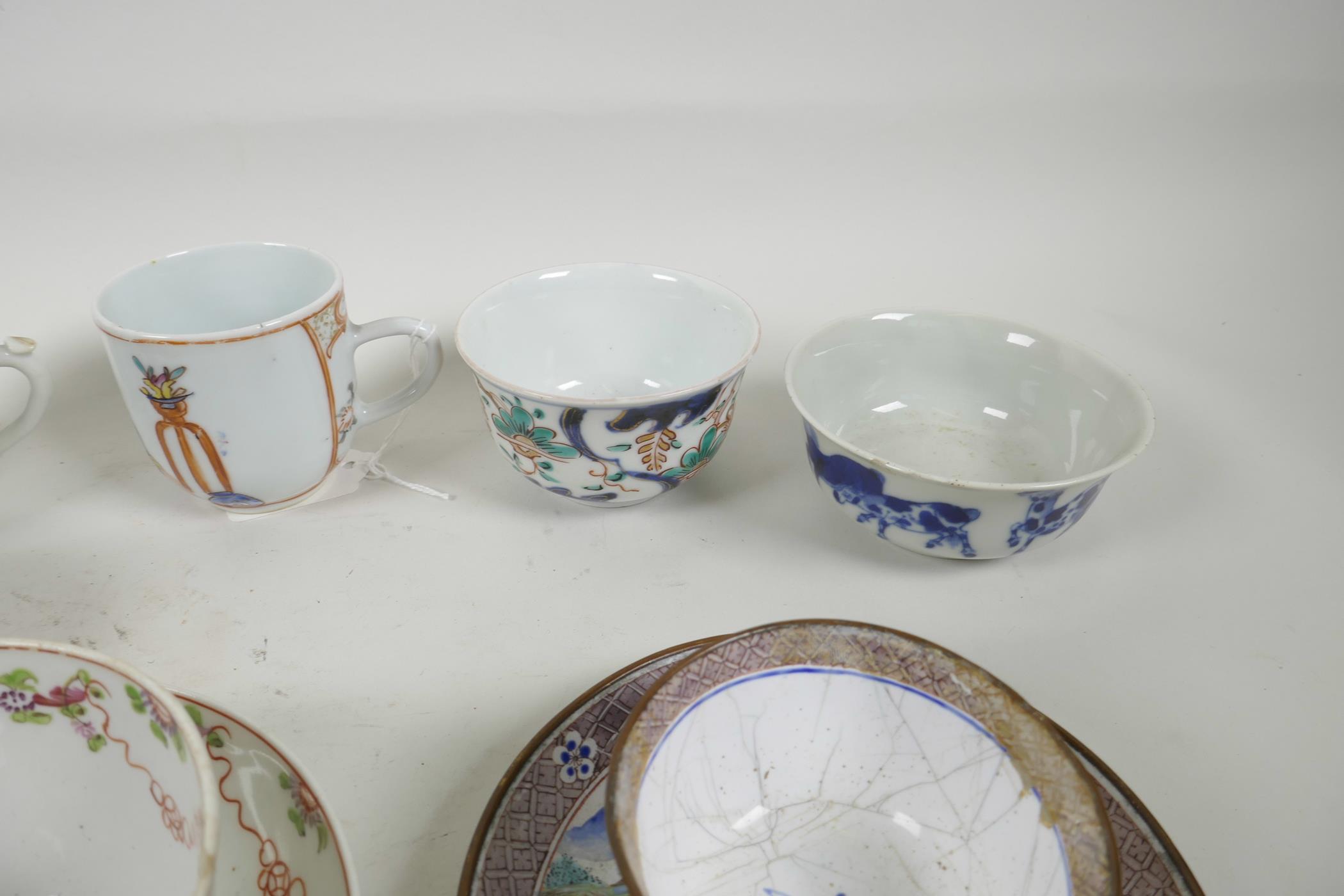 A quantity of C18th Chinese export porcelain tea bowls, tea cups and saucers, with famille rose, - Image 4 of 7