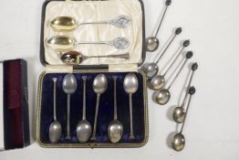 A cased set of six seal end silver coffee spoons, Birmingham 1918, together with a set of six '