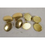 Two pairs of 18ct gold cufflinks (31.7 grams)