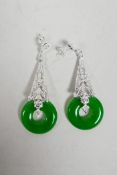 A pair of 925 silver and apple jade drop earrings, 2" drop