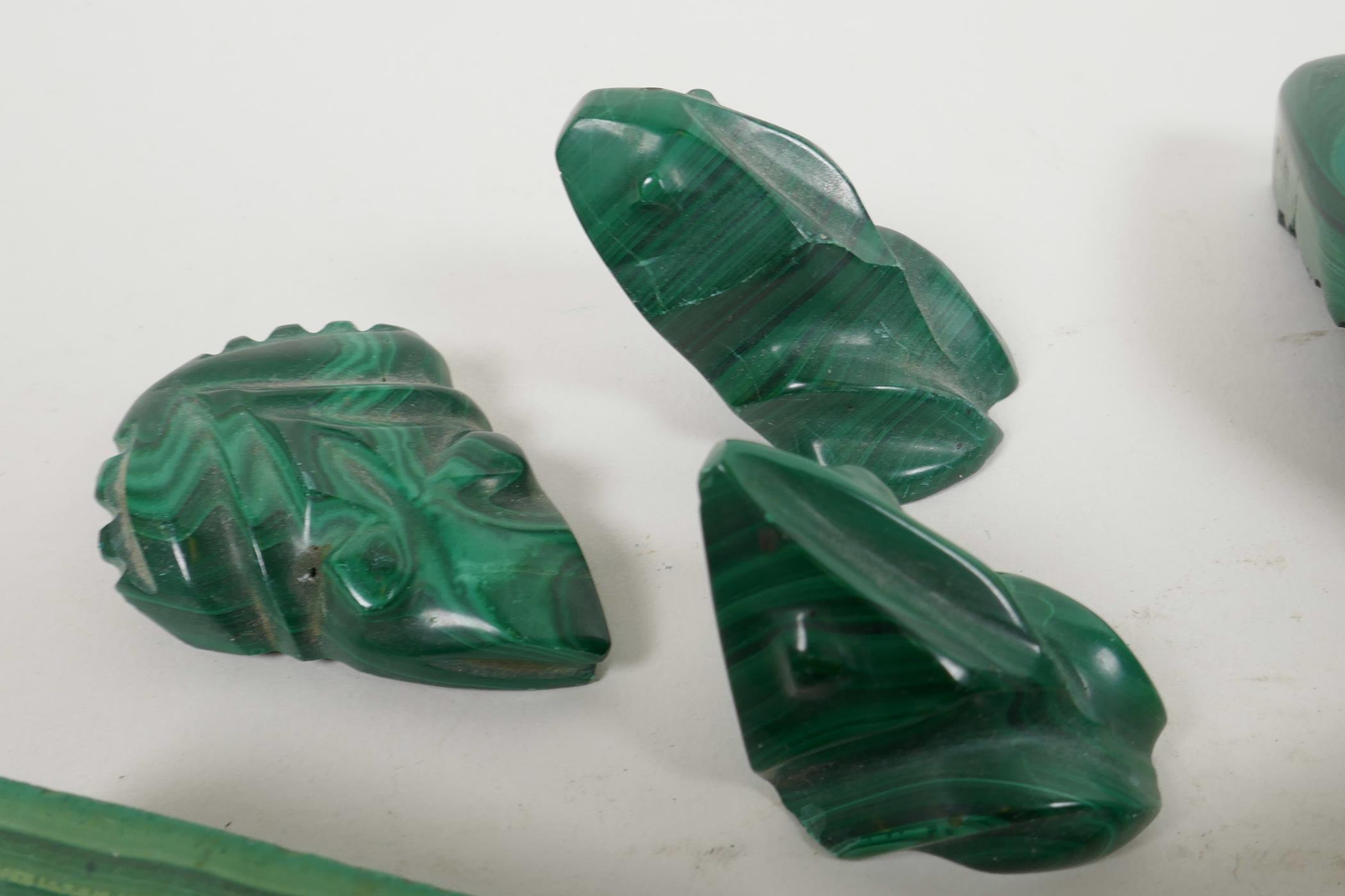 A quantity of carved malachite including three frogs etc, largest 4½" long - Image 3 of 5