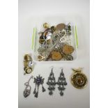 A box of good costume jewellery, including marcasite earrings, various rings, brooches and necklaces
