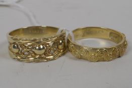 Two 9ct gold rings, 9.1 grams