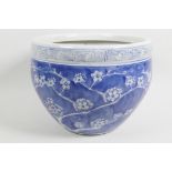 A Chinese blue and white porcelain planter decorated in the Hawthorne Blossom Pattern, 10" diameter