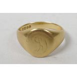 An Italian 18ct gold signet ring, size 'S', 9.1 grams