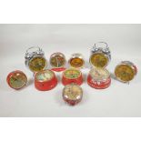 A quantity of Chinese novelty Chairman Mao alarm clocks, A/F, largest 5½" diameter