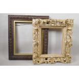 An C18th carved and pierced giltwood picture frame (stripped), rebate 10½" x 8½", together with a