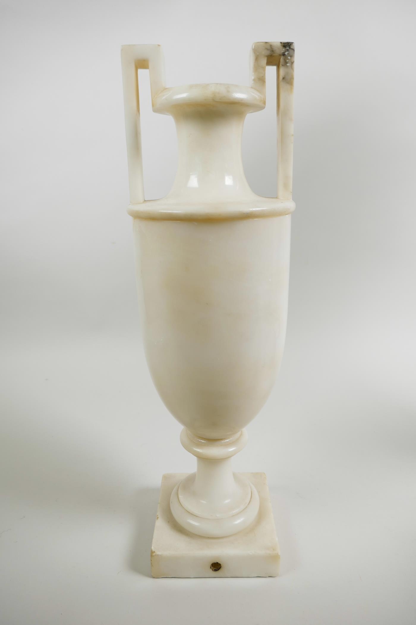 An Art Deco alabaster table lamp, with original alabaster shade mounted on a column base, 21" high x - Image 5 of 6
