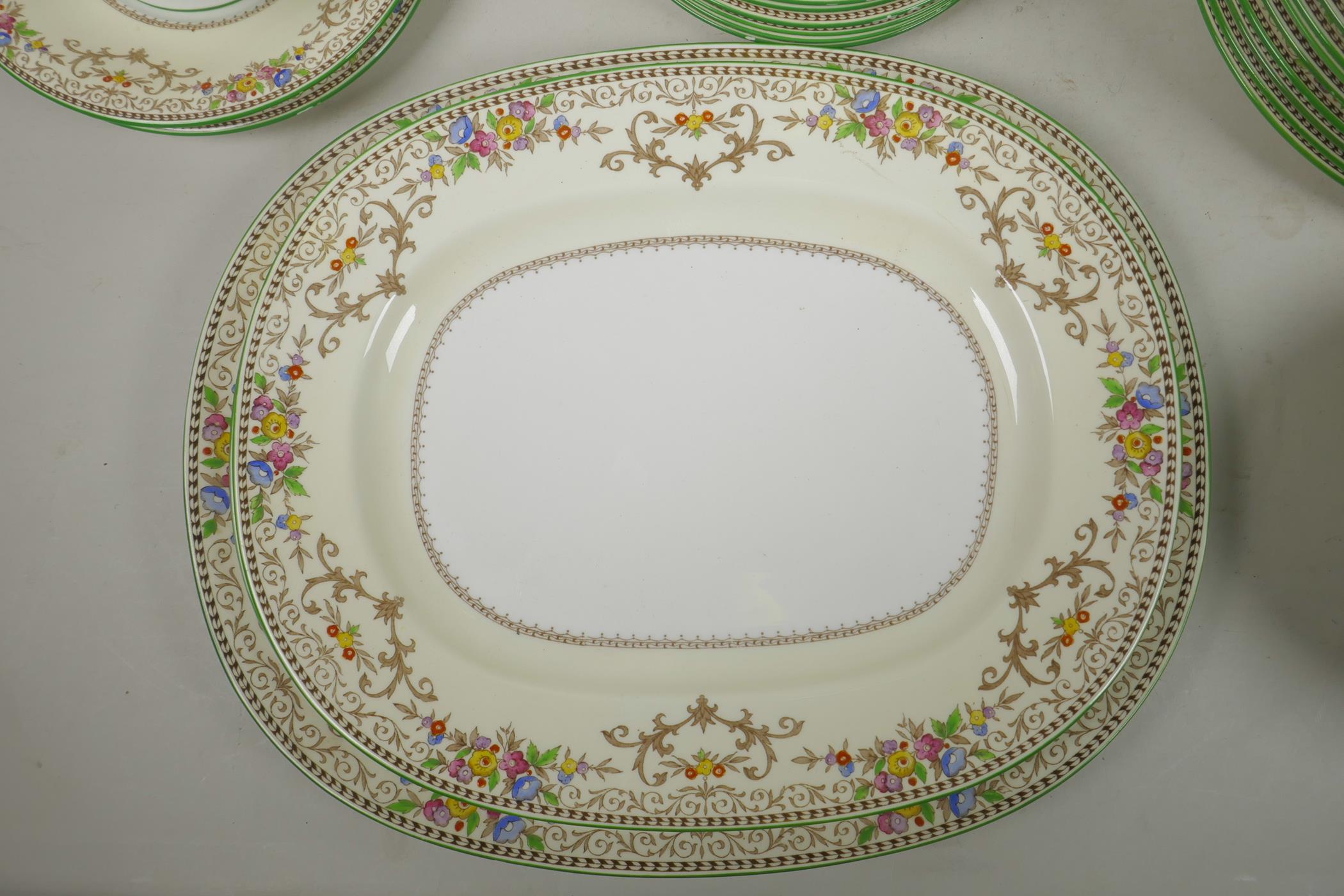 A Minton 'Shaftesbury' pattern part dinner service, largest plate 10" diameter - Image 2 of 5