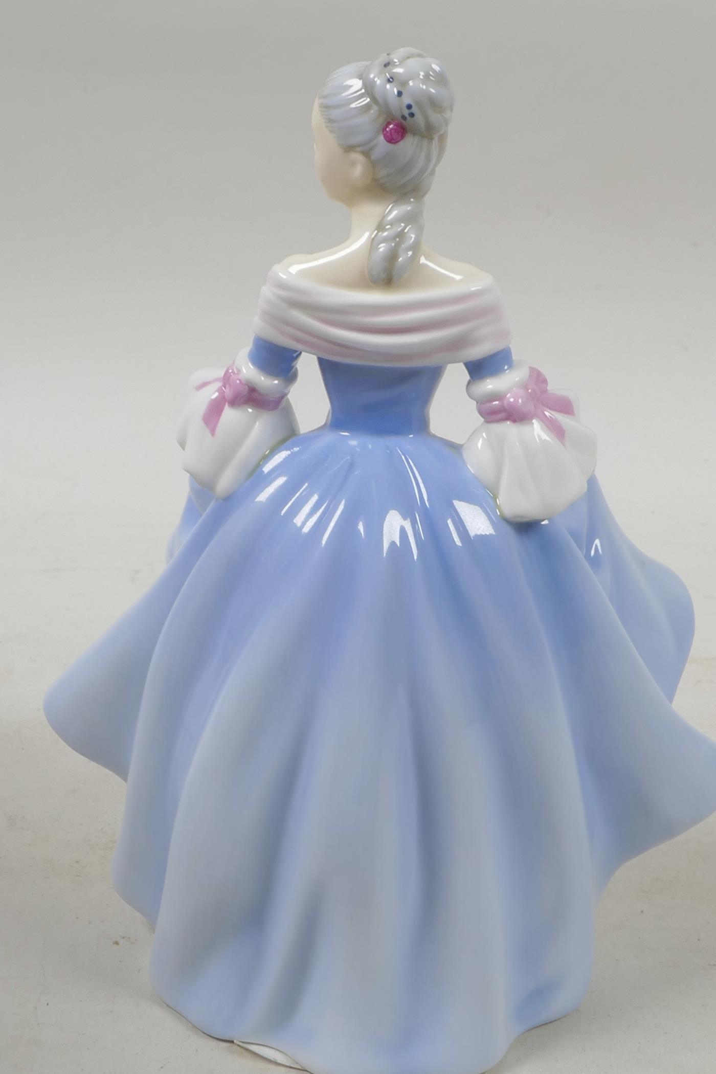 A boxed Royal Doulton figurine, 'Southern Belle', 7" high - Image 3 of 4