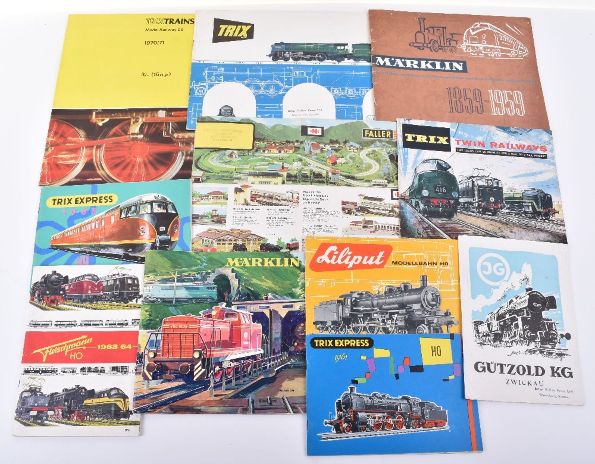 Quantity of Model Train Catalogues/Leaflets - Image 2 of 3