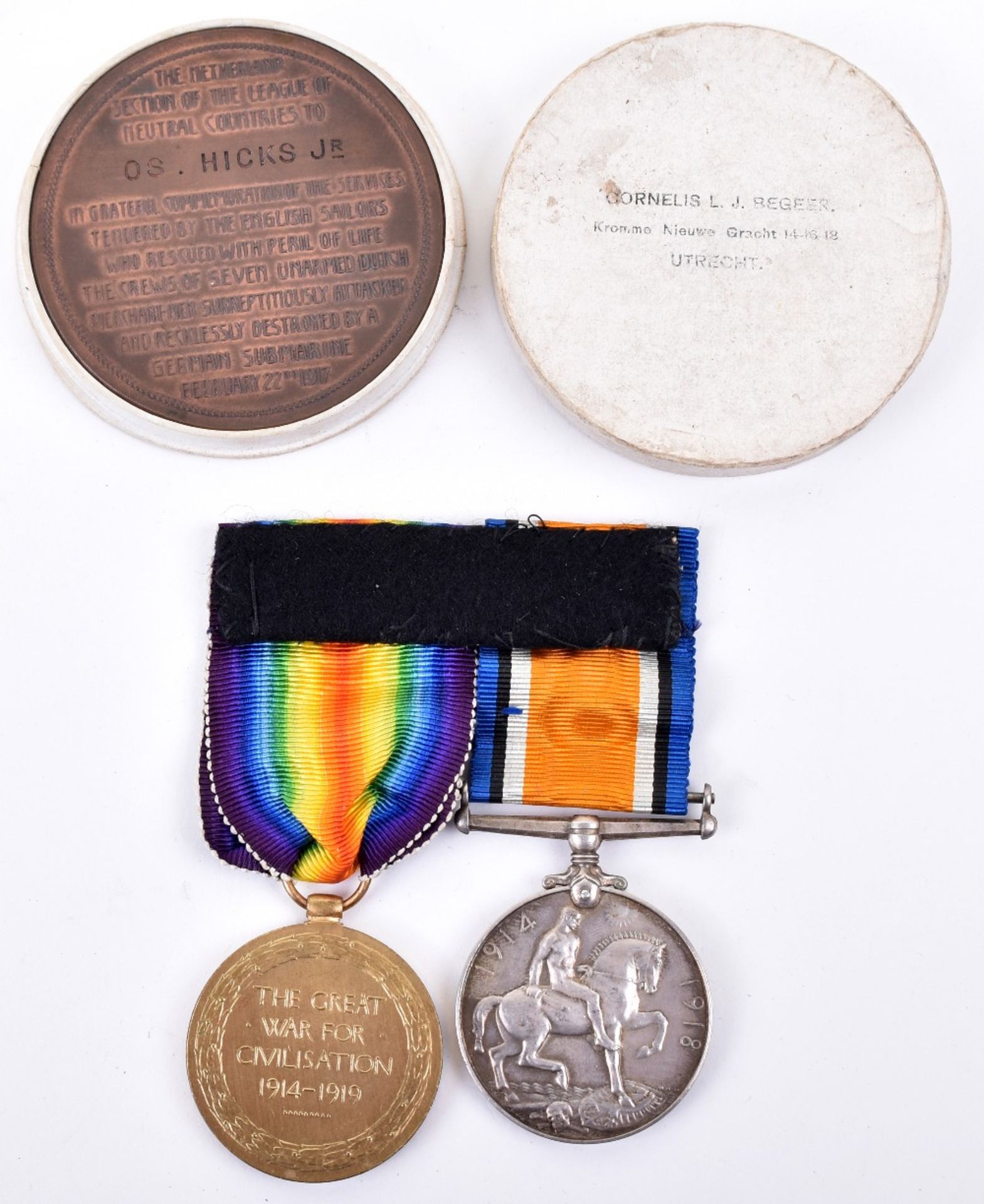 Unusual Great War Royal Naval Volunteer Reserve Medal Pair with League of Neutral Countries Medal - Image 3 of 3