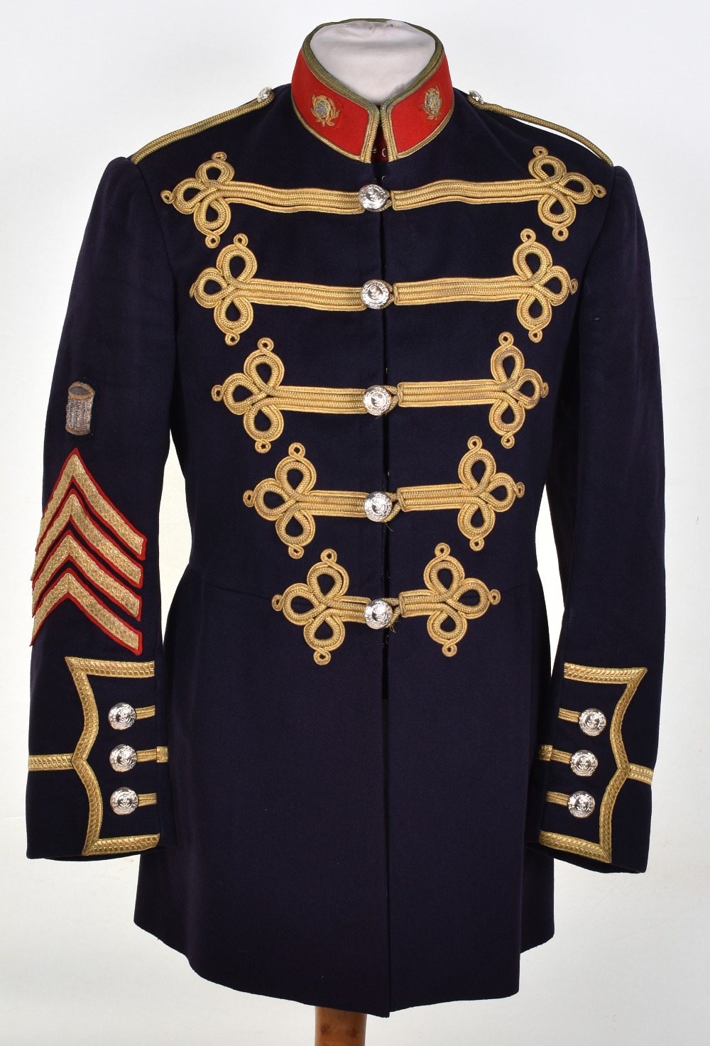 EIIR Portsmouth Band Royal Marines Drum Majors Full Dress Tunic and Peaked Cap - Image 2 of 11