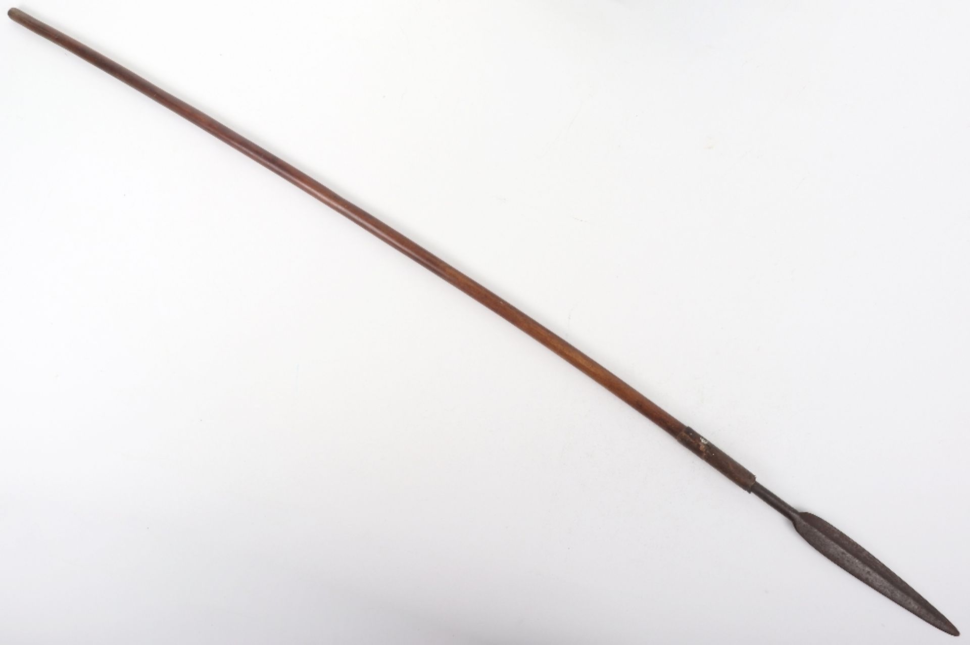 An African tribal spear, - Image 4 of 7