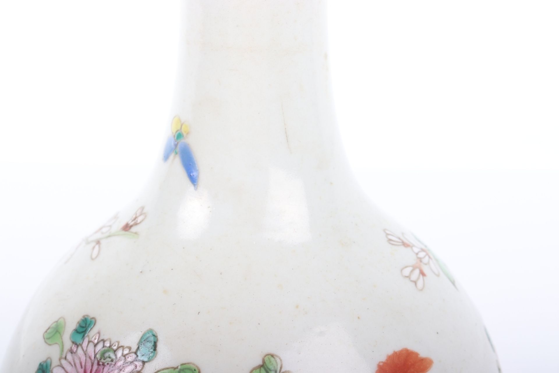 A Chinese Wucai vase decorated with qilin, possibly 17th century - Image 15 of 29
