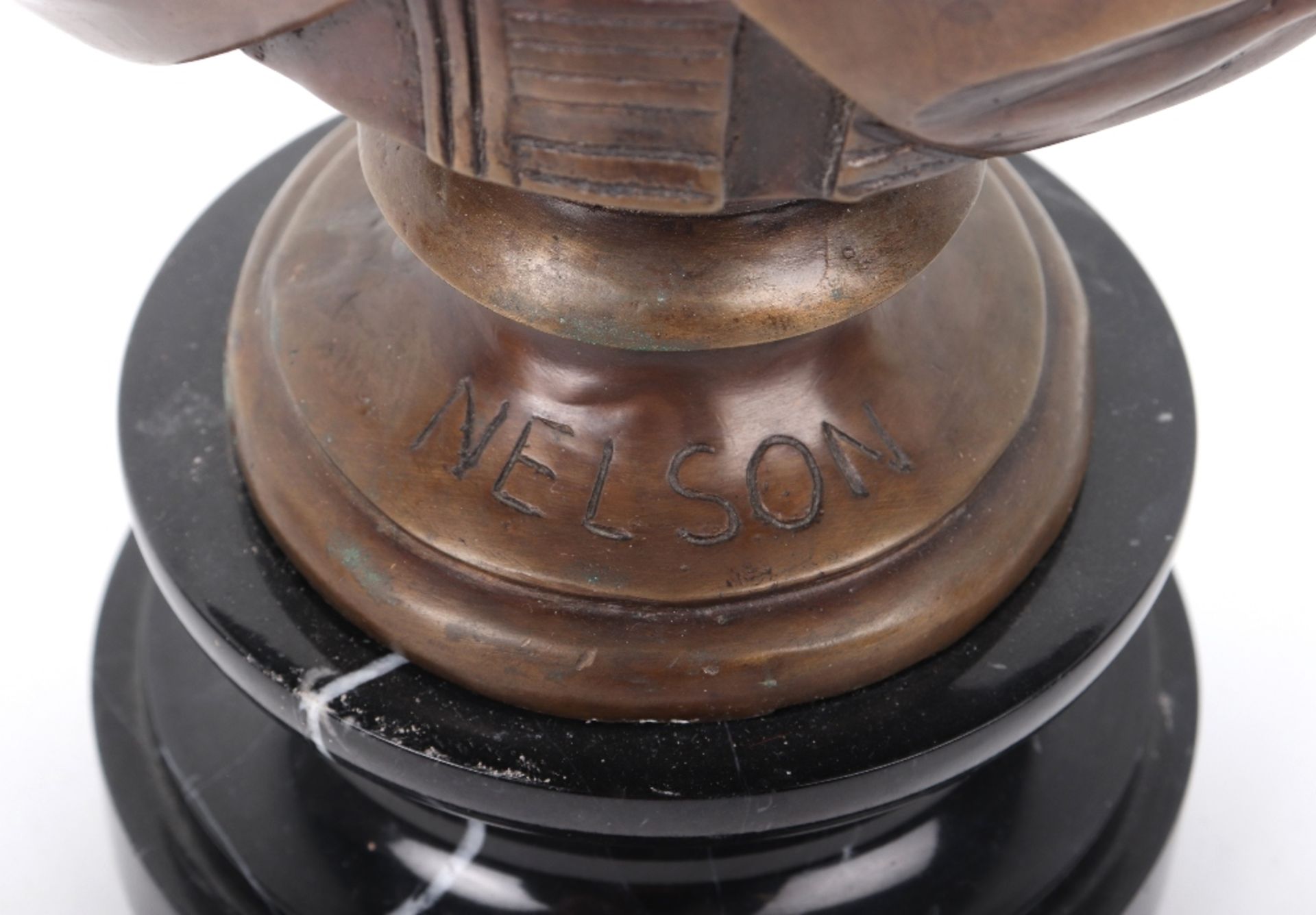 A bronze bust of Horatio Nelson - Image 2 of 7