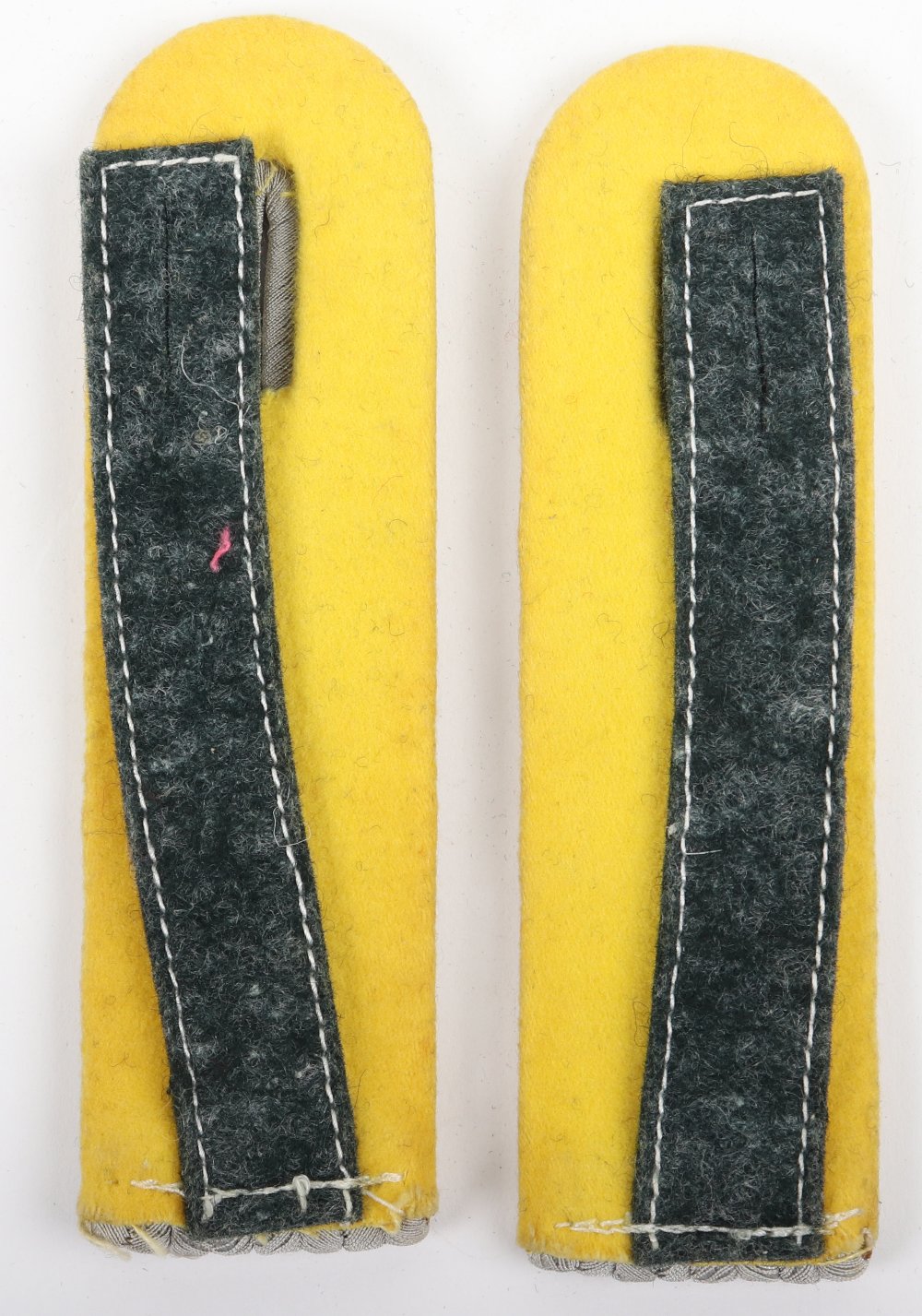 WW2 German Army Signals Officers Tunic Shoulder Boards - Image 2 of 4