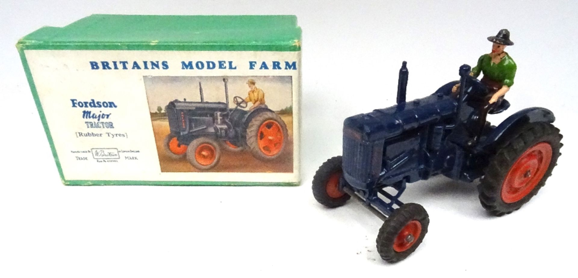 Britains set 128F Fordson Major Tractor