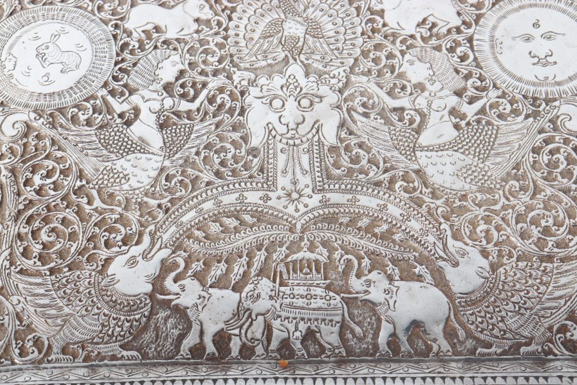 An Indian silver tray - Image 2 of 4