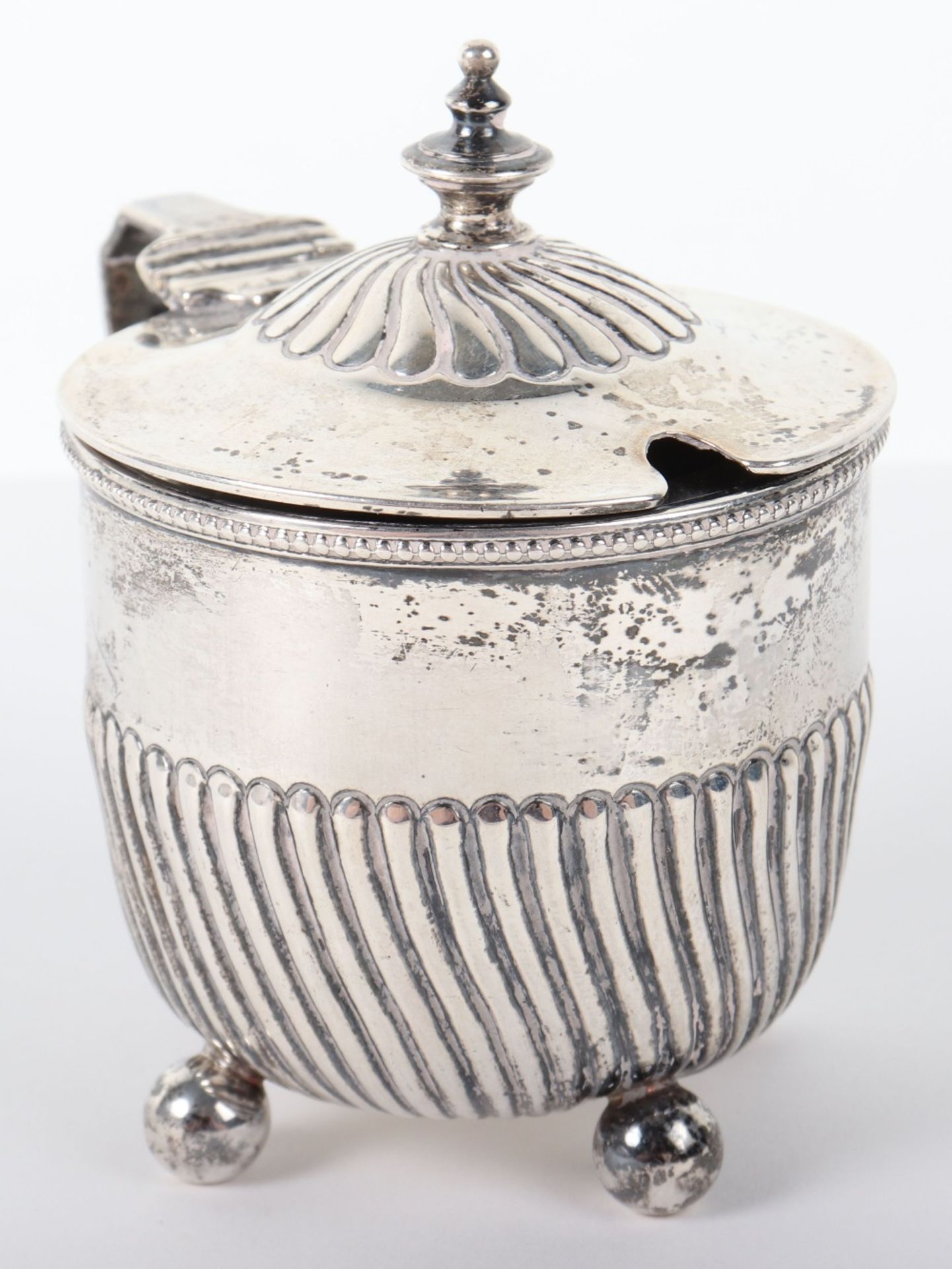 A Victorian silver mustard pot, Henry Wilkinson & Co, Birmingham 1876