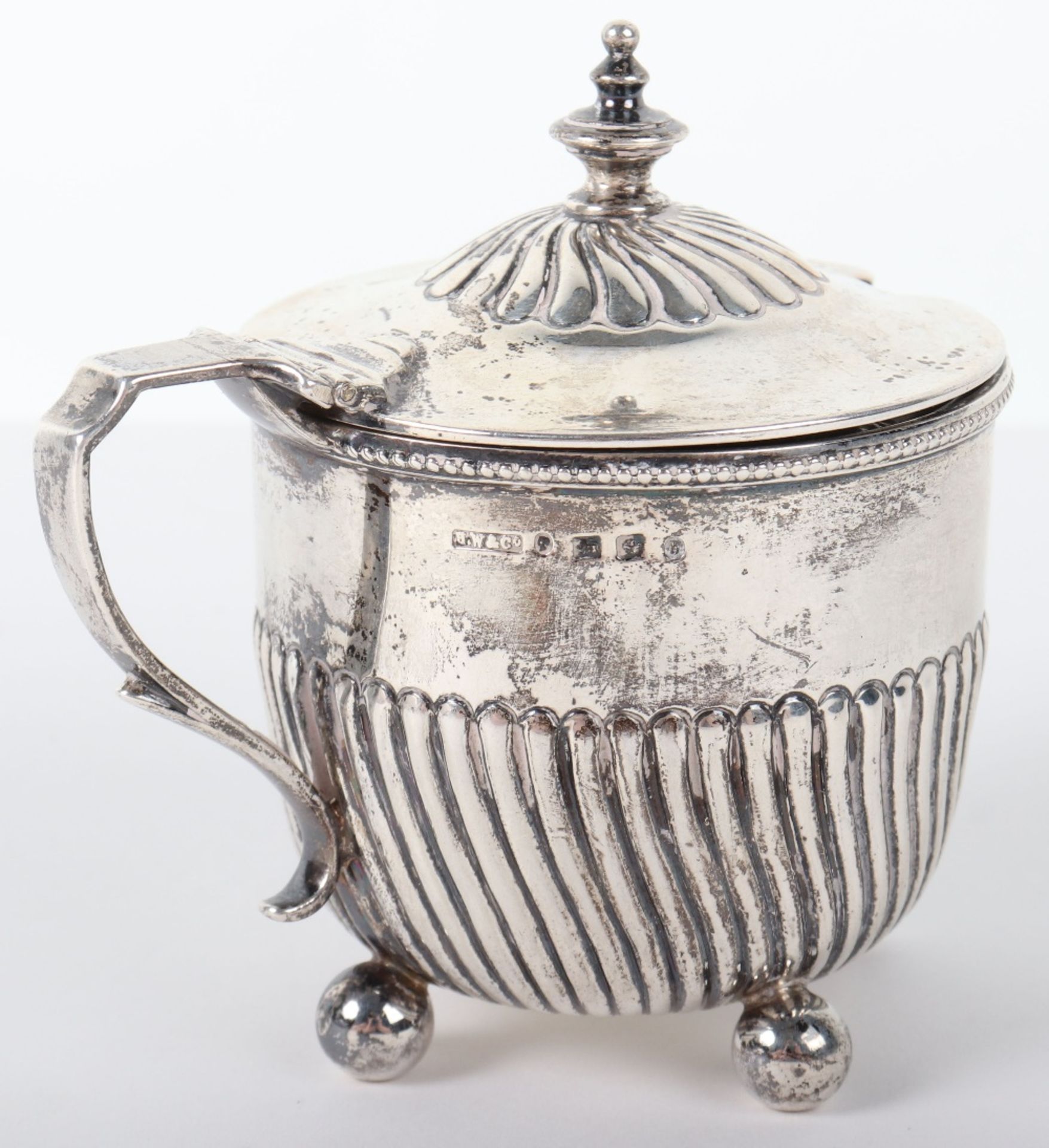 A Victorian silver mustard pot, Henry Wilkinson & Co, Birmingham 1876 - Image 3 of 6