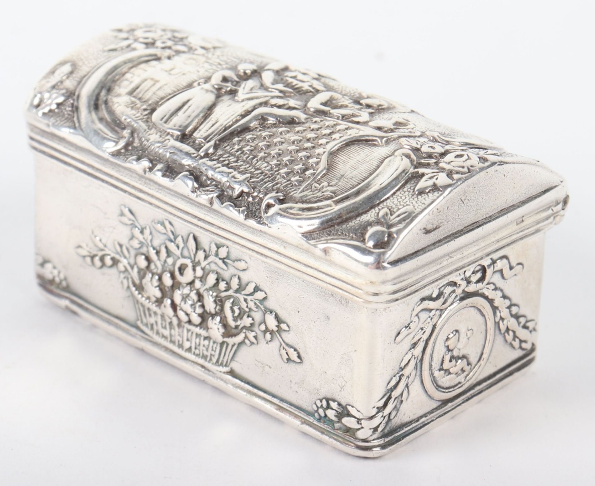 An 18th century Dutch silver box, Amsterdam, - Image 2 of 6